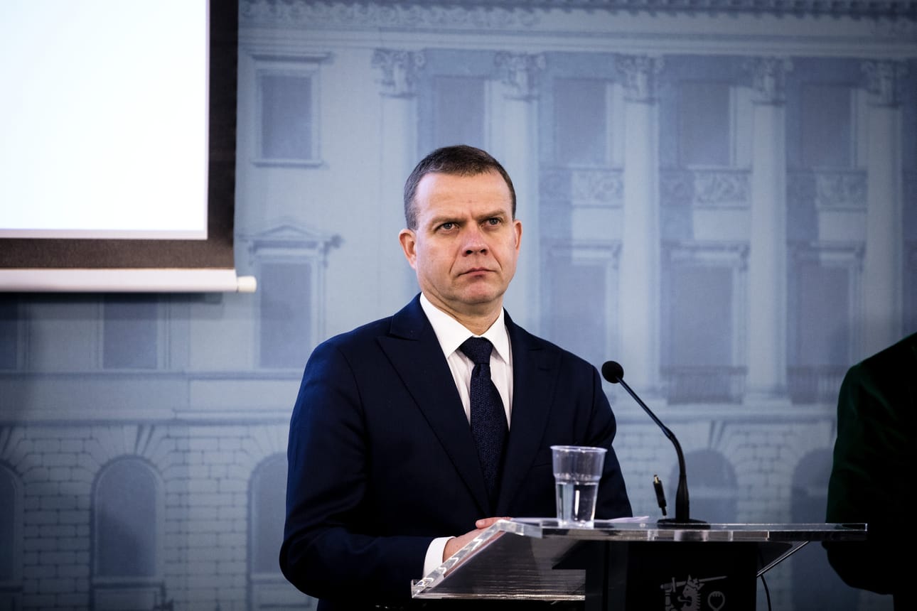 Kokoomuksen puheenjohtaja Petteri Orpo kärsii alamäestä omassa vaalipiirissään Varsinais-Suomessa.