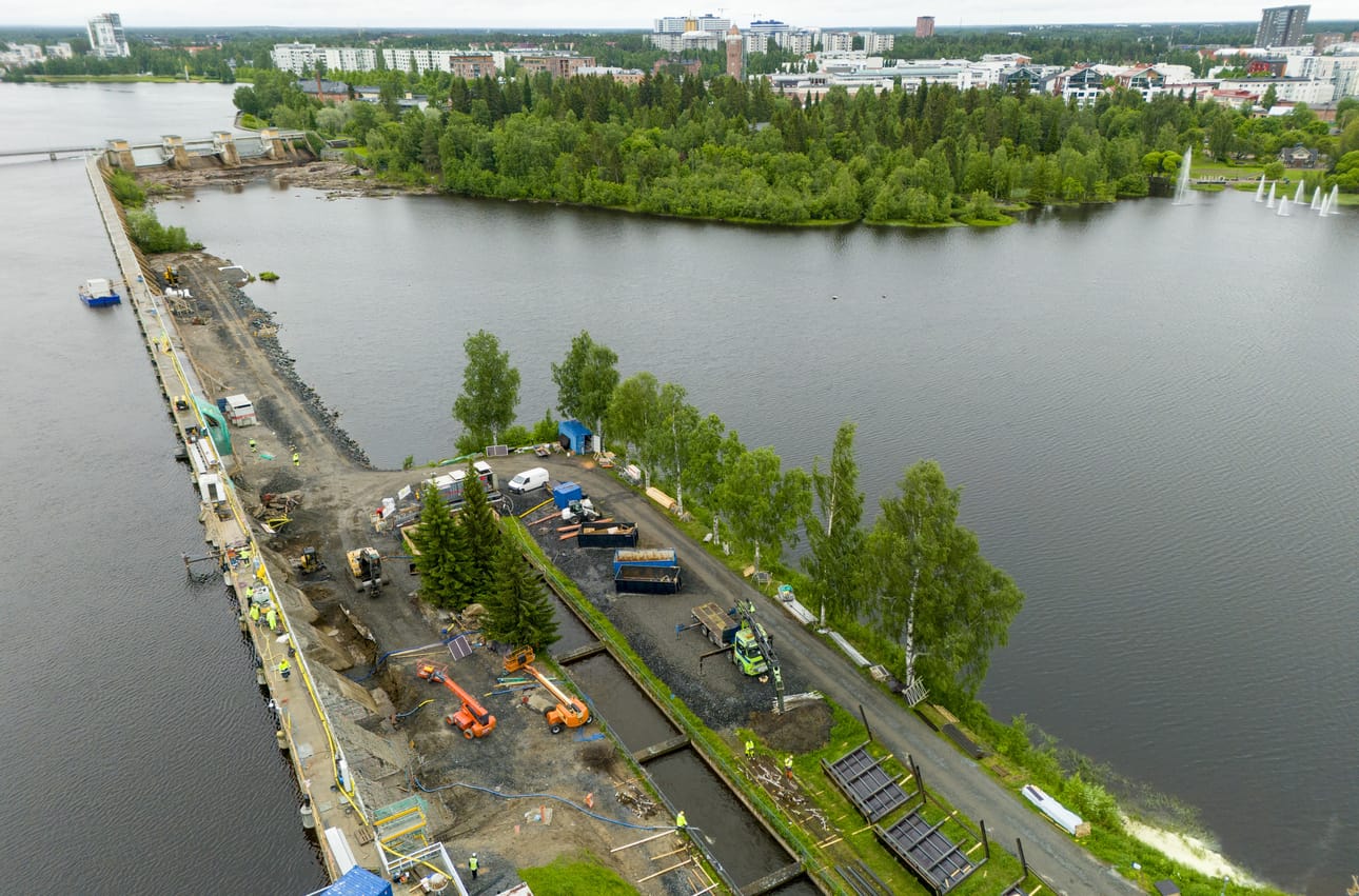 Merikosken lamellipadon kunnostustöiden melu kantautuu eniten Toivoniemeen ja Ainolan puistoon.