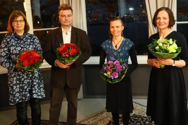 Sarjoissaan Finlandia-palkinnon saivat Seija-Leena Nevala ja Marko Tikka, Anni Kytömäki ja Anja Portin. KUVA: MAURI RATILAINEN