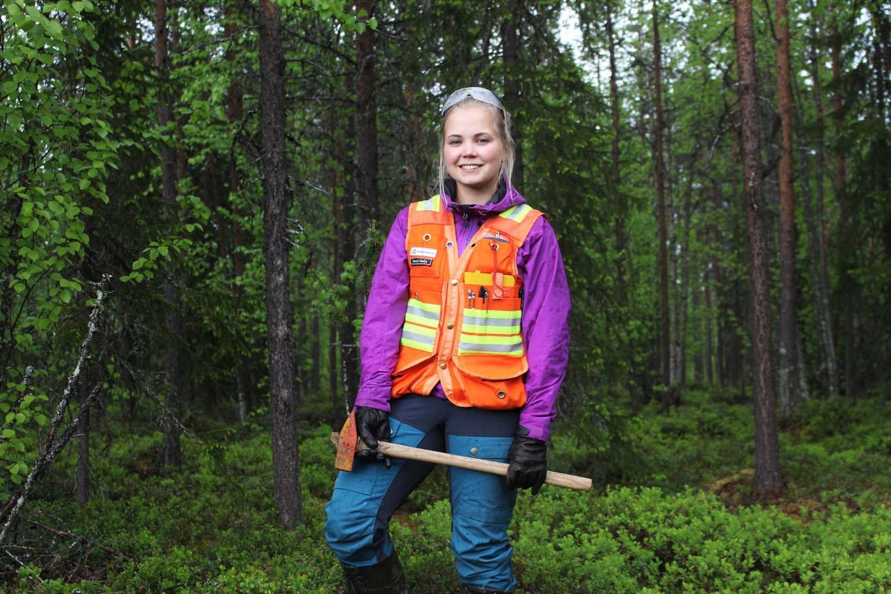 Jenni Harjun mielestä parasta malminetsijän työssä on luonnonläheisyys ja se, että joka päivä on mahdollista löytää jotain uutta ja mielenkiintoista.