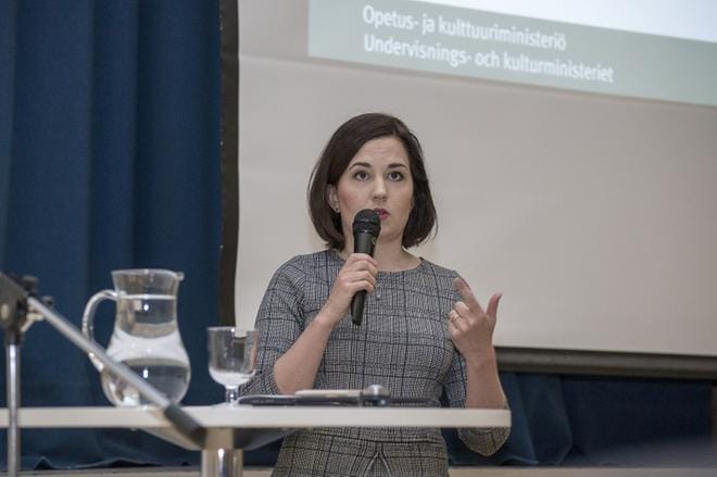 Kokoomuksen lapsi- ja perheohjelman esitteli opetus- ja kulttuuriministeri Sanni Grahn-Laasonen (kuvassa) ja valtiovarainministeri Petteri Orpo. Arkistokuva.