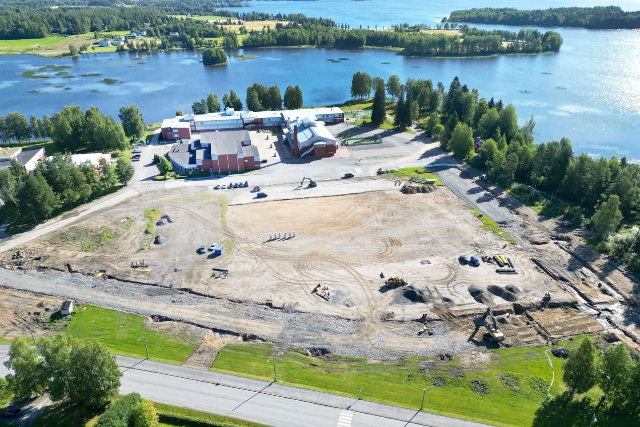 Koulukeskuksen työmaa ja palohälytinjärjestelmän ennalta pienemmäksi arvioidut toteutuskulut ovat syöneet peruskorjausbudjetin.