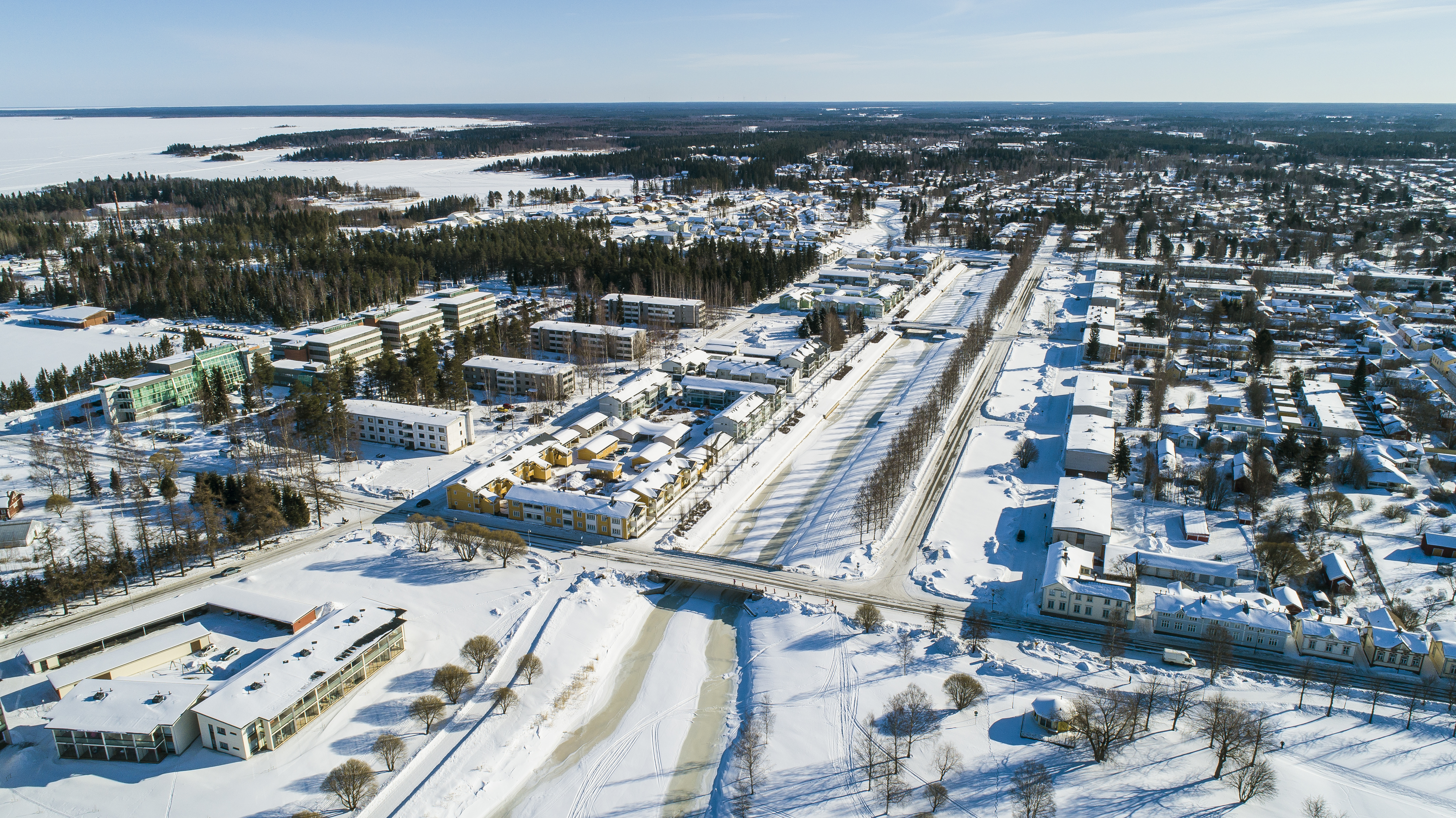 Puuraahe, kauneuskanava, pikkulahti