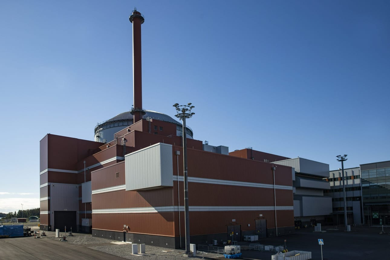 Olkiluoto 3:n säännöllisen sähköntuotannon on tarkoitus alkaa huhtikuun 17. päivänä. LEHTIKUVA / Roni Lehti
