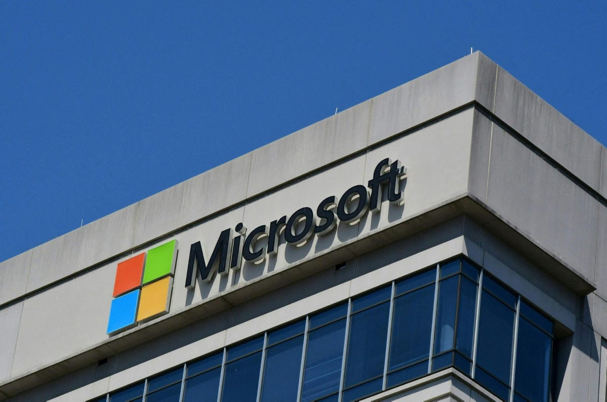 Microsoft on aiemminkin hyötynyt siitä, että työnteko, opiskelu ja ostaminen ovat siirtyneet koronaviruspandemian vuoksi enenevässä määrin verkkoon. LEHTIKUVA / AFP
