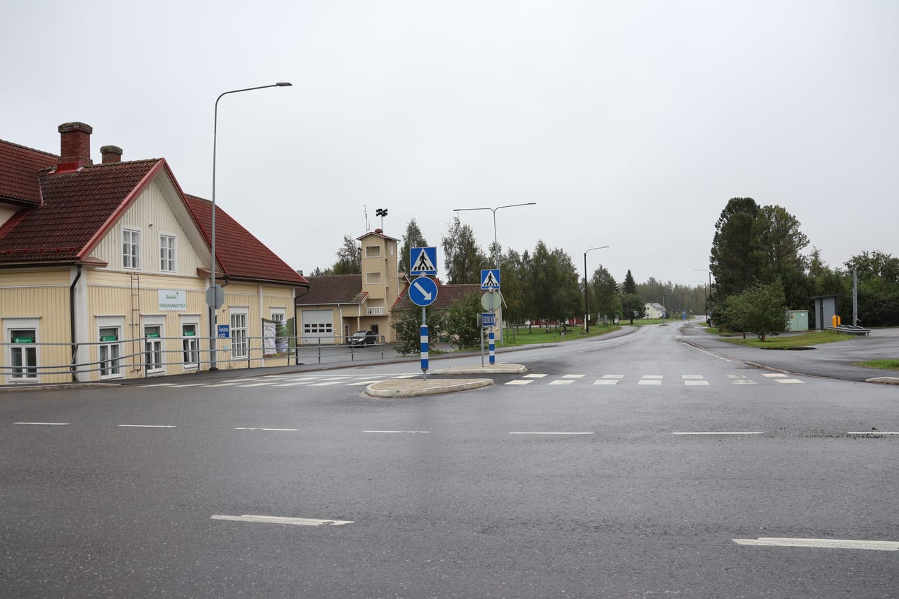 Karijoella on tekniselle toimelle haettu kahta uutta työntekijää.