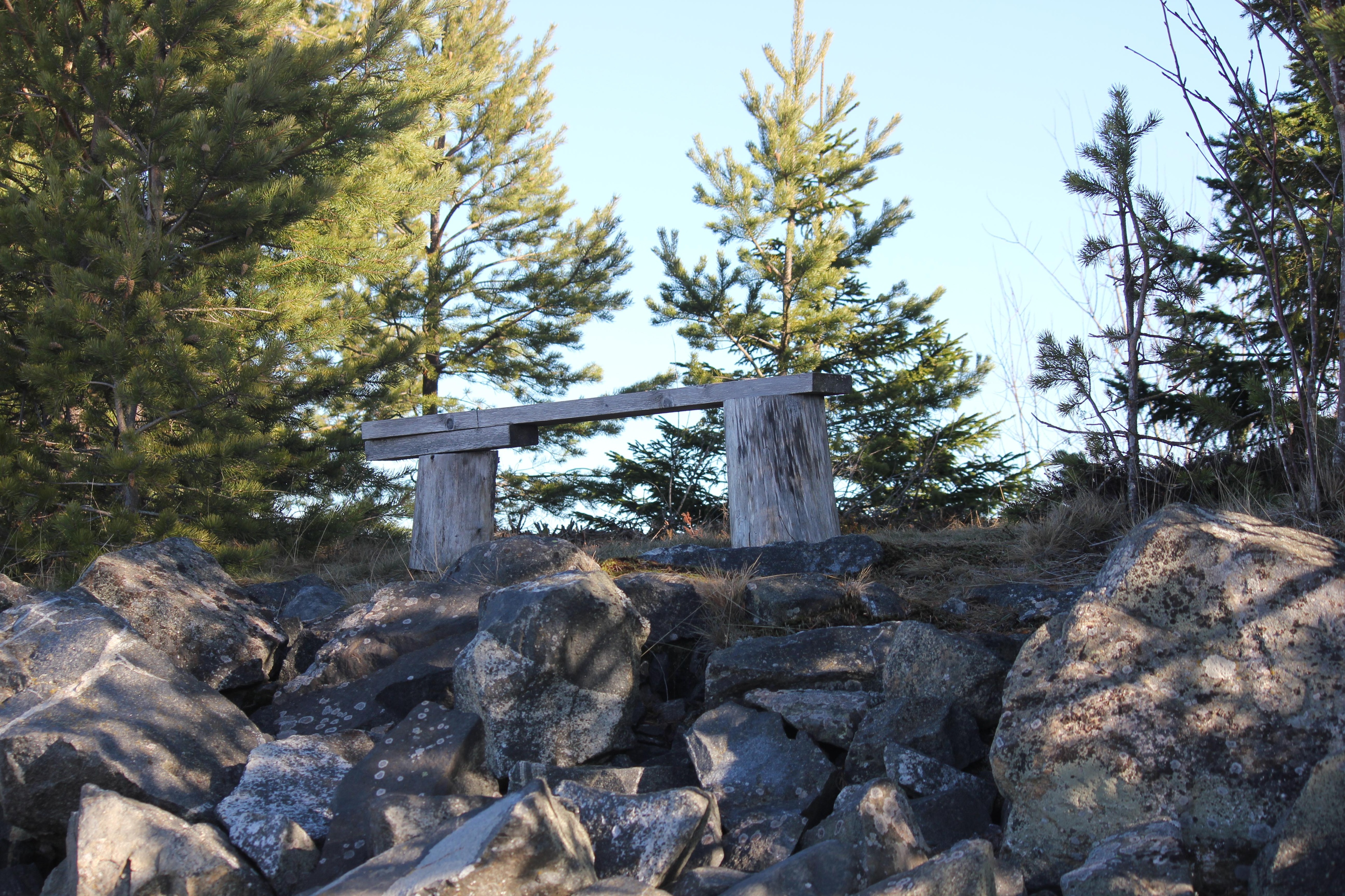 Huhtikuun 2026 lukijakuvat