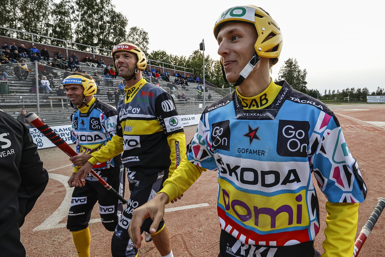Jari Törmänen, Topi Kosonen ja Antti Karjaluoto jatkavat pelejään loppuviikosta. pudotuspeleissä.