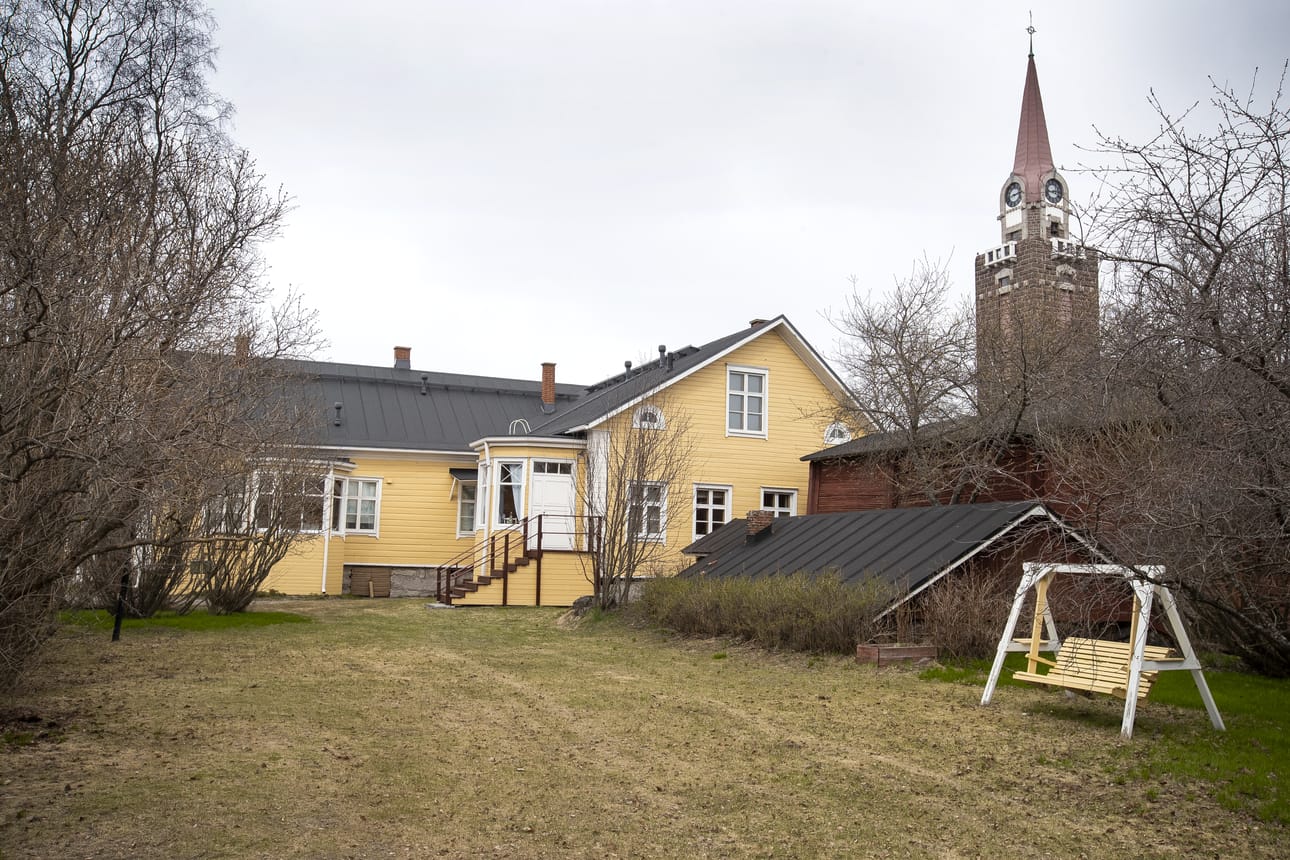 Langin Kauppahuone suunnittelee toimintaa myös kapteeni Himangan talon sisäpihalle.