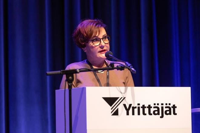 – Arvioimme karkeasti, että viime vuoden uusista yrityksistä noin 30 000 ei pääse edes hakemaan tukea, koska niillä ei voinut olla liikevaihtoa aivan alkuvuonna 2020, toteaa Etelä-Pohjanmaan Yrittäjät ry:n hallituksen puheenjohtaja Anne Niemi. Arkistokuva: Tero Takalo-Eskola