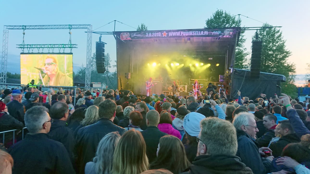 Popeda soitti lauantaina Rajamaanrannassa kunnon hittipotpurin ja yleisö viihtyi.