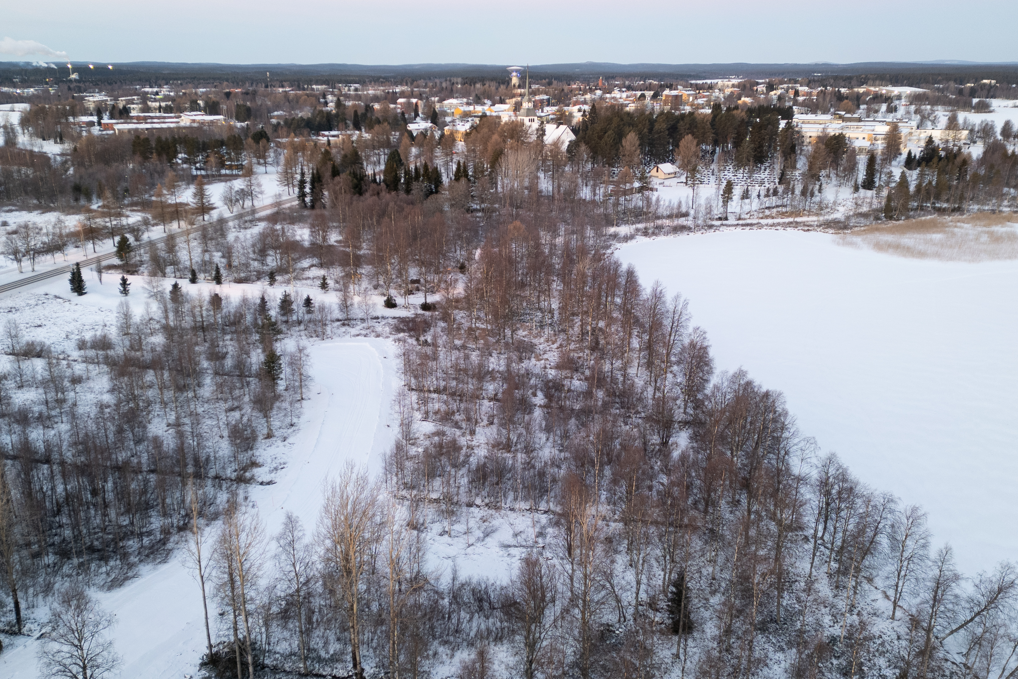 Pappilan peltojen tonttikauppa on vielä alkutekijöissään – "Kun samat tontit olivat myytävänä kesällä, niistä tuli vain yksi tiedustelu"