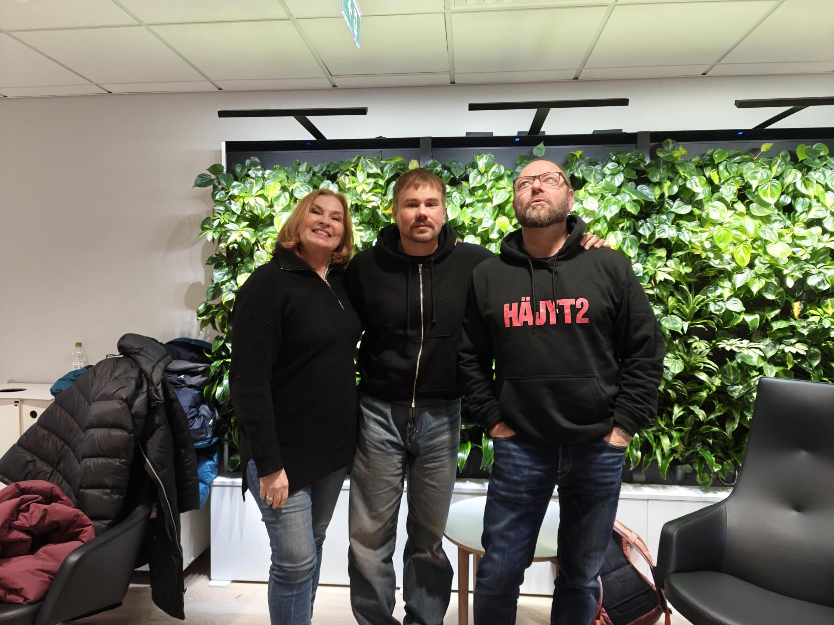 "Jos kolmonen tehdään, niin haluan olla vielä elossa" – Sari Havas, Joel Hirvonen ja Aleksi Mäkelä kertovat uuden sukupolven Häjyistä