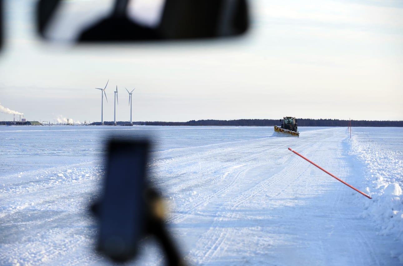 Hailuodon jäätie avataan tänään.