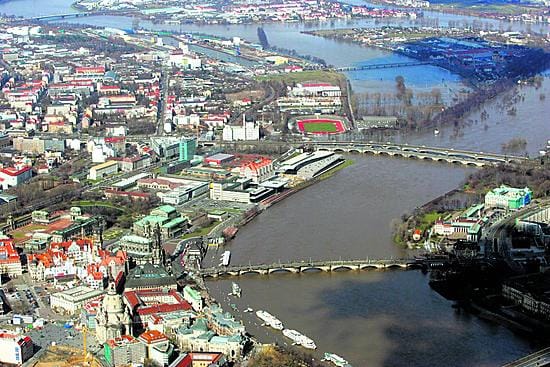 Vesi nousee edelleen Keski-Euroopassa, erityisesti Saksassa ja Tshekissä.