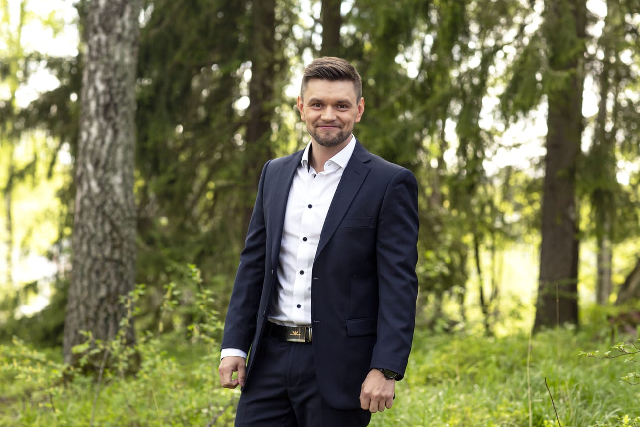 Keijo Hietikko on ainoa pohjalaisedustaja tangolaulukilpailun finaalin karsinnassa.
