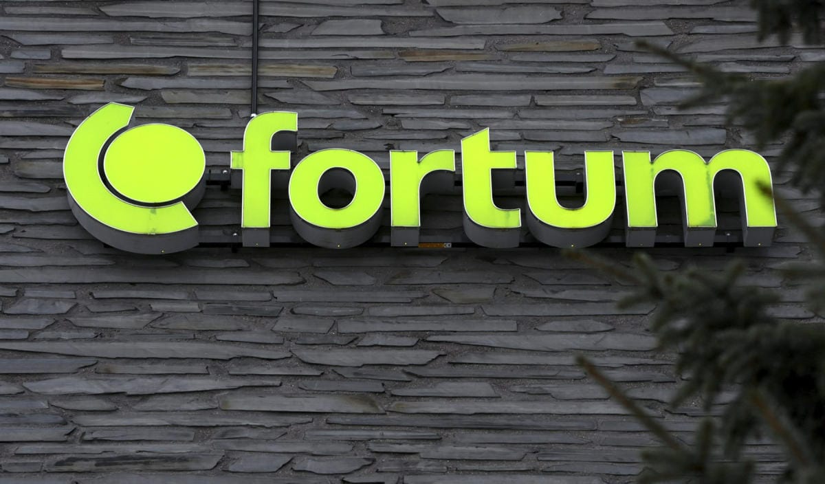 Fortumin vertailukelpoinen liikevoitto painui tammi-maaliskuussa 438 miljoonan euron tappioksi. LEHTIKUVA / Heikki Saukkomaa