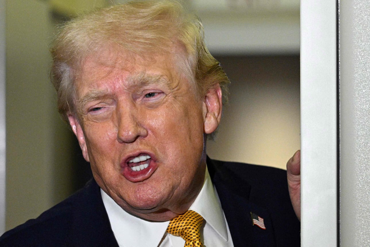 Venezuela ei voi järjestää vaaleja ennen kuin Yhdysvallat on "korjannut" maan, sanoo presidentti Donald Trump.