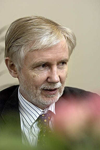 Tuomioja ja Niinistö suosittuja pääministerikyselyssä