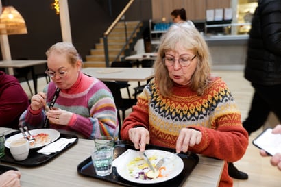 "Lounasruoan hinta on mennyt törkeän kalliiksi" – Moni Oulun ravintoloista nosti lounashintojaan vuodenvaihteessa, taustalla verottajan päätös