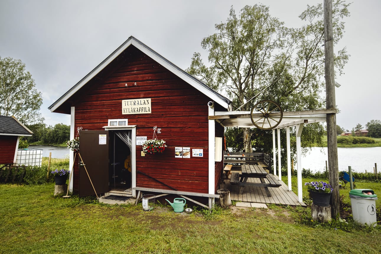 Kahvila on päivittäin auki kello 11–21.
