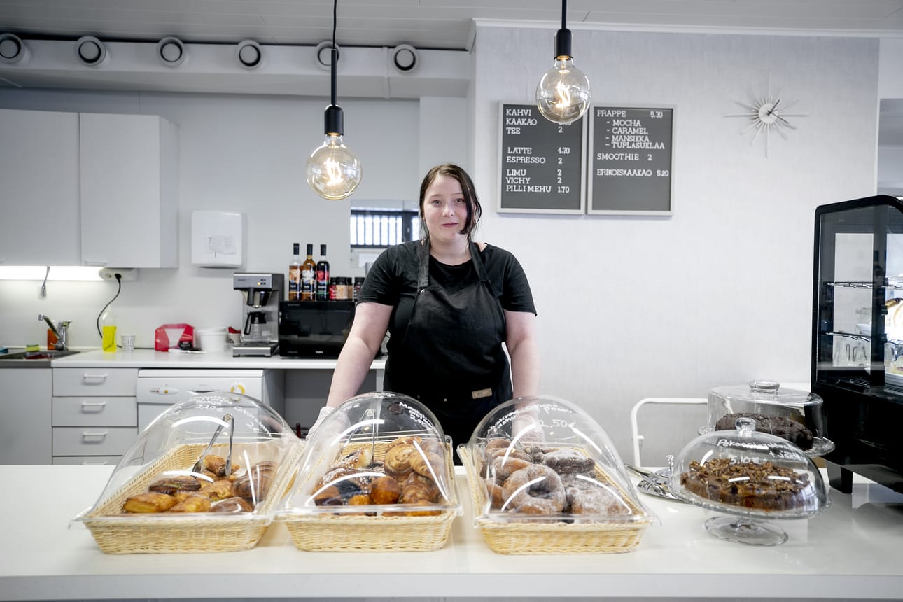 Yrittäjä Maria Siltala uskoo kahvilakulttuurin voimistuvan Seinäjoella.