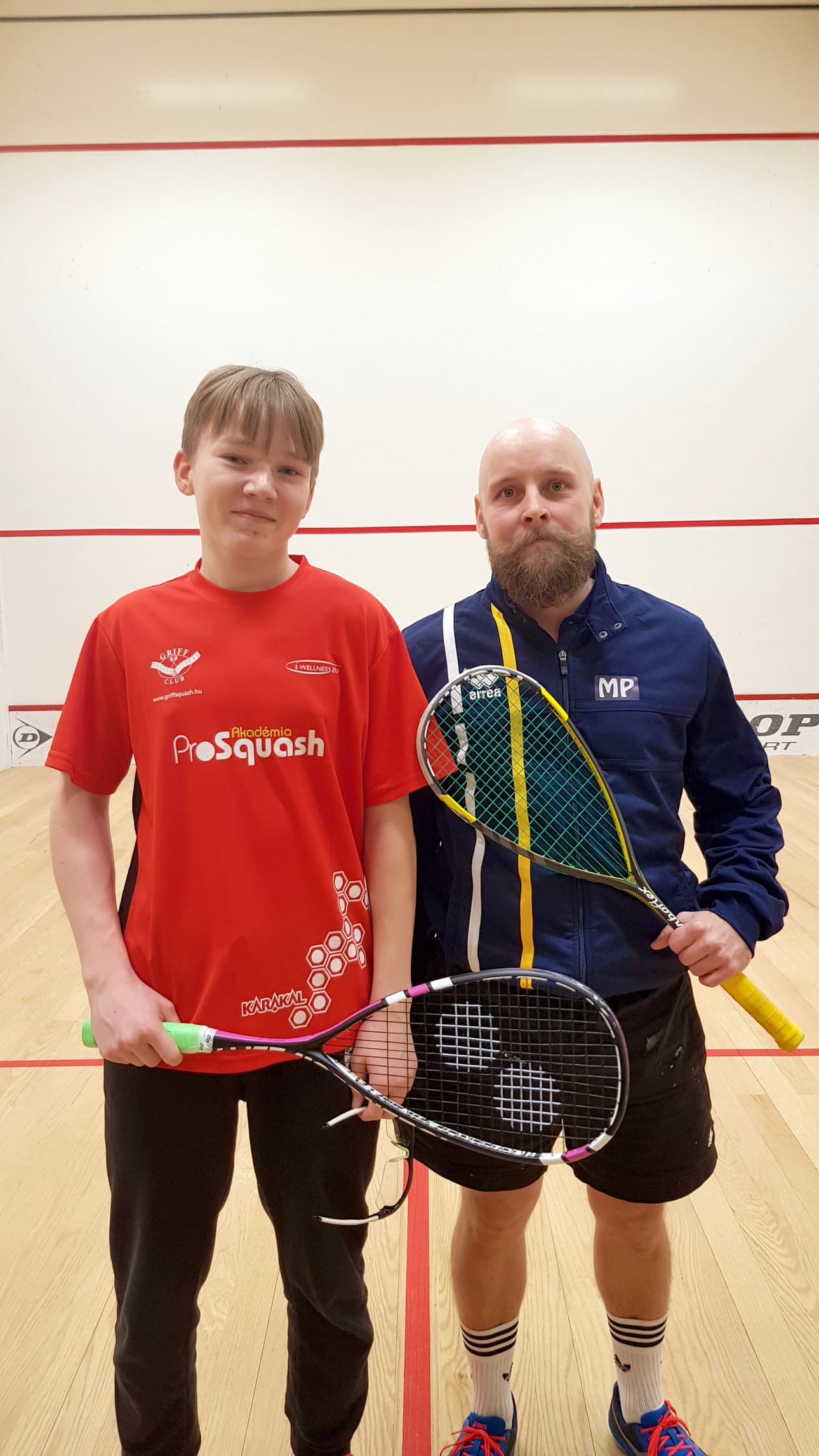 Onni Niskala (vas. ) päihitti Miko Purhosen Lahti Alugan Open -turnauksen B-luokan finaalissa.
