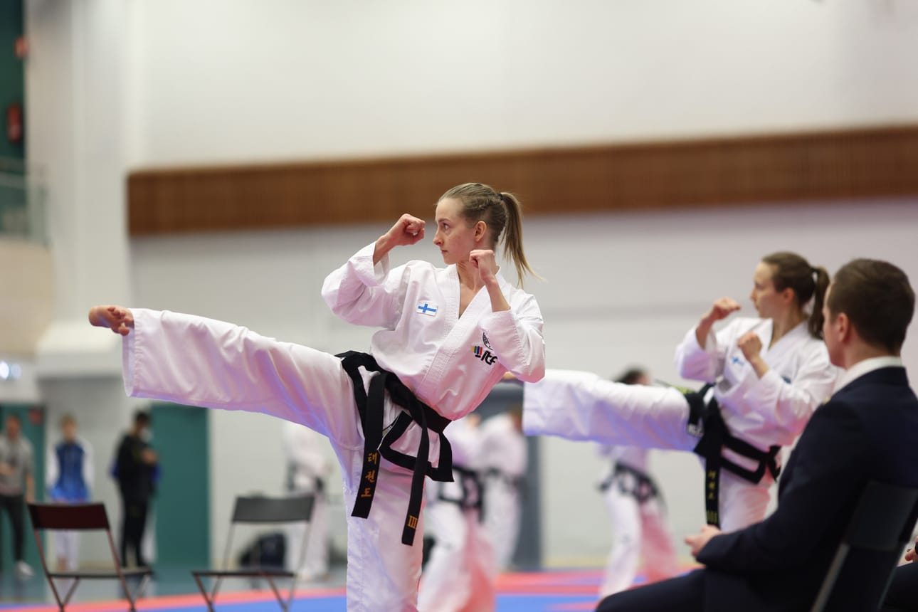 Julia Pätsi vuonna 2022 kisaamassa Torniossa. Arkistokuva.