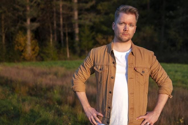 Timo Juuti on tekniikan tohtori ja työskentelee pelialan yrittäjänä Oulussa. KUVA: EIJA METTOVAARA