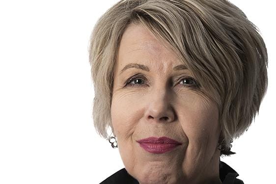 Pohjalaisen toimittaja Jaana-Stiina Ala-Korpi. Kolumni kuva
