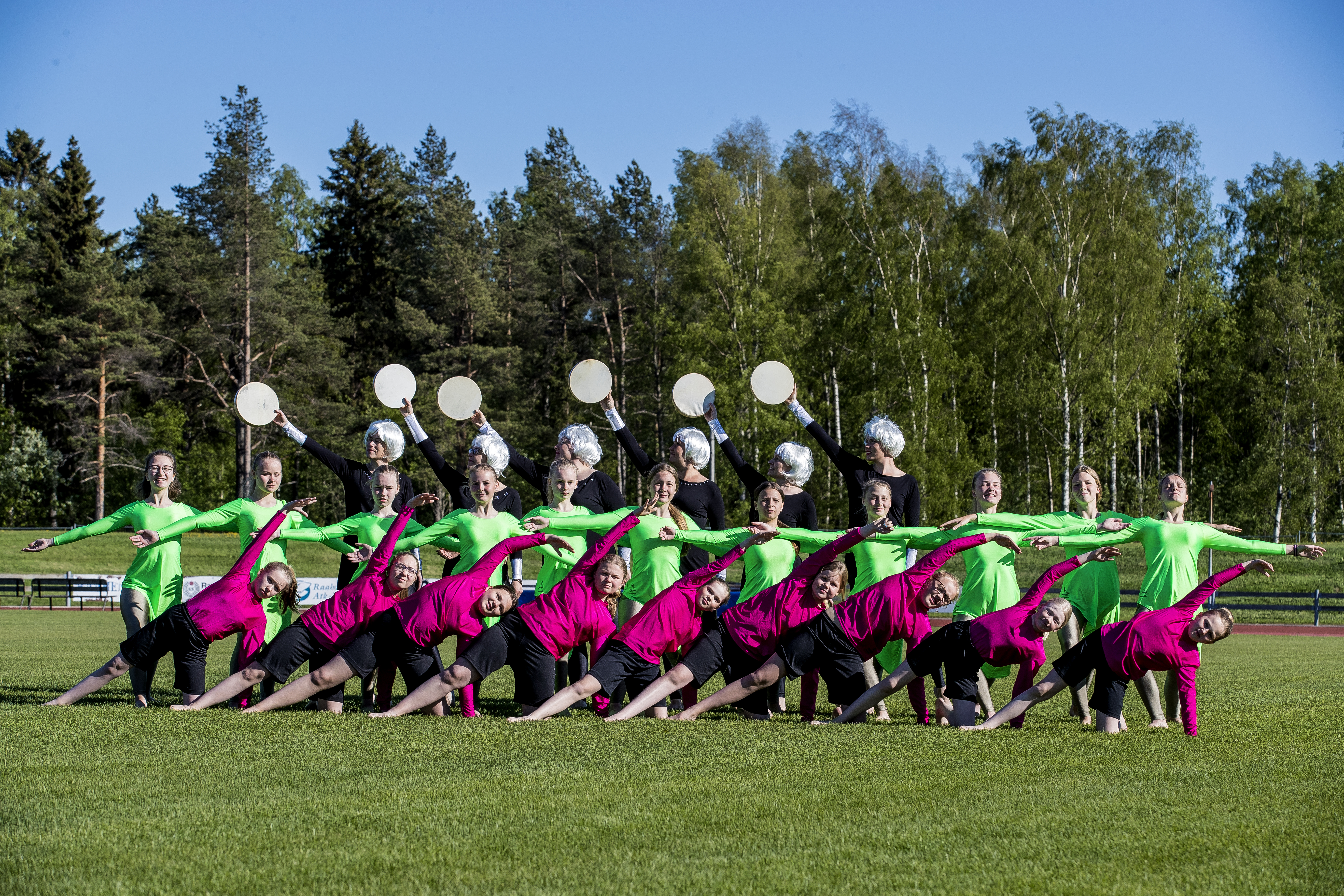 Raahen Naisvoimistelijat lähtee Gymnaestradaan.