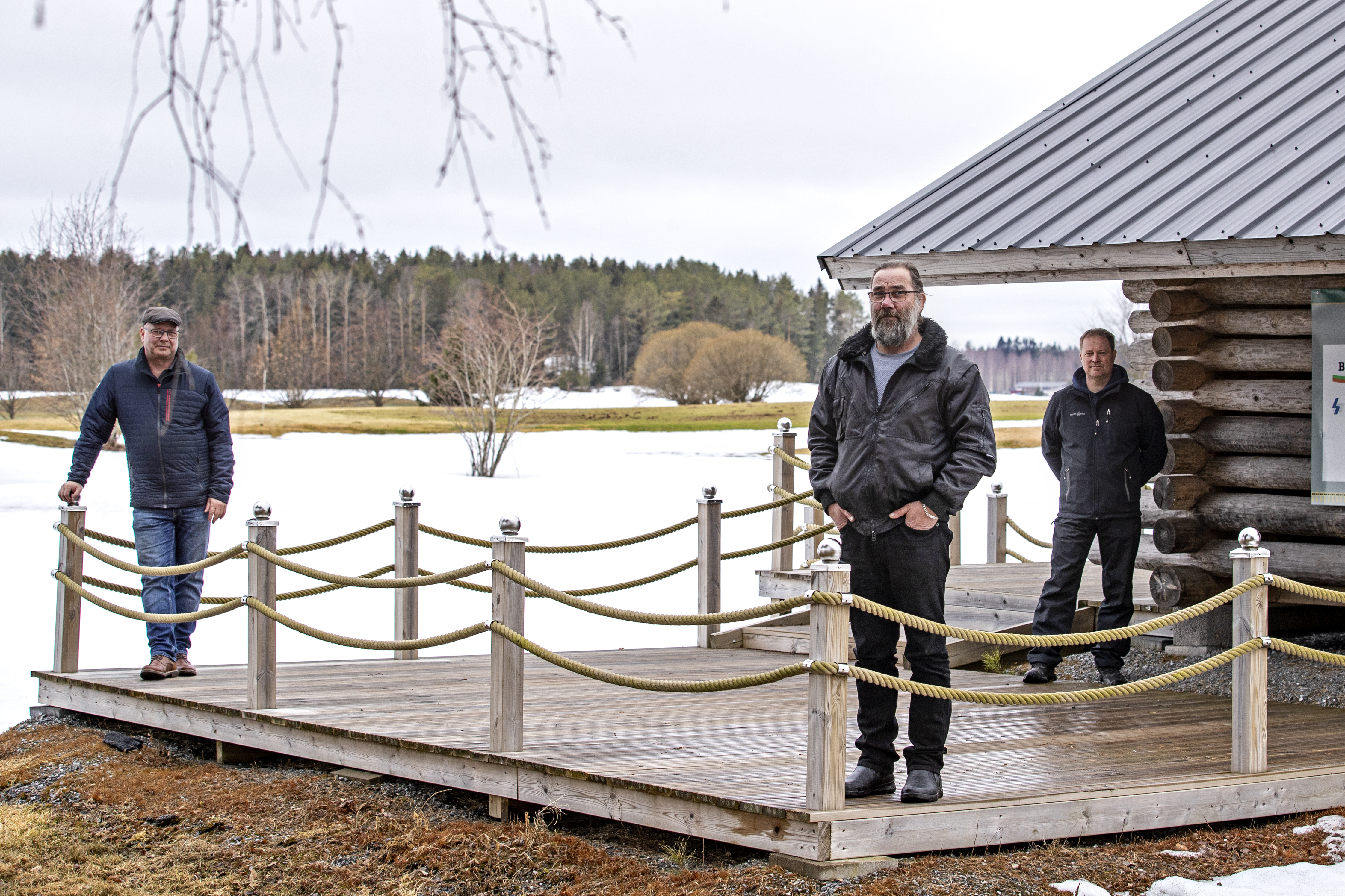 Ylihärmässä asuu kolme Timo Mäkistä – Täysnimikaimat kertovat, millaisiin uskomattomiin tilanteisiin ovat joutuneet