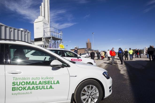Suomessa on käytössä vasta noin 3 000 autoa, joissa voi käyttää kaasua polttoaineena. Vasta noin 50 000 autoa loisi kysynnän biokaasuasemien yleistymiselle.