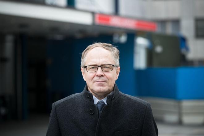 Väitöskirjaa valmisteleva Heikki Kamppuri korostaa, että pitävien todisteiden kerääminen ja oikeuteen saaminen on olennaista verkkorikollisuuden kitkemiseksi ja tekijöiden rankaisemiseksi. Se toimisi myös pelotteena. KUVA: Timo Marttila