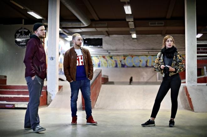 Jani Koivukangas, Matti de Jong ja Iida Lahti vastaavat tapahtuman järjestelyistä. Battleja käydään breaking-sarjassa sekä nuorten ja aikuisten tyylivapaassa sarjassa. Ilmoittautuminen tapahtuu paikan päällä. Kuva: Tomi Kosonen