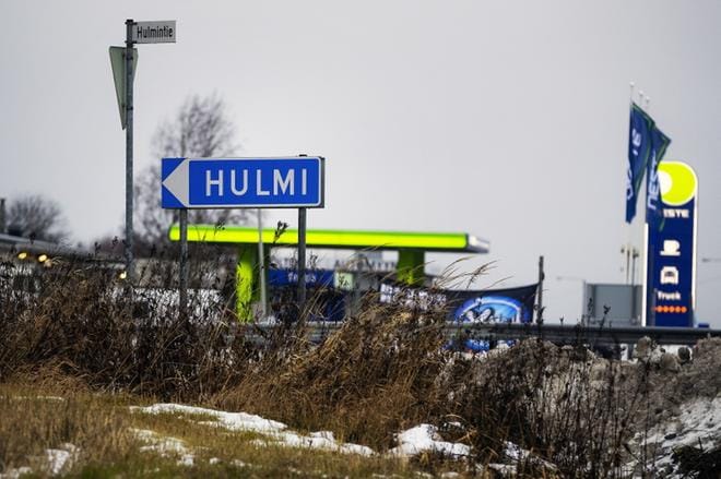 Lalli Luhtala pitää Hulmin liittymää kolmostien vaarallisimpana kohtana.