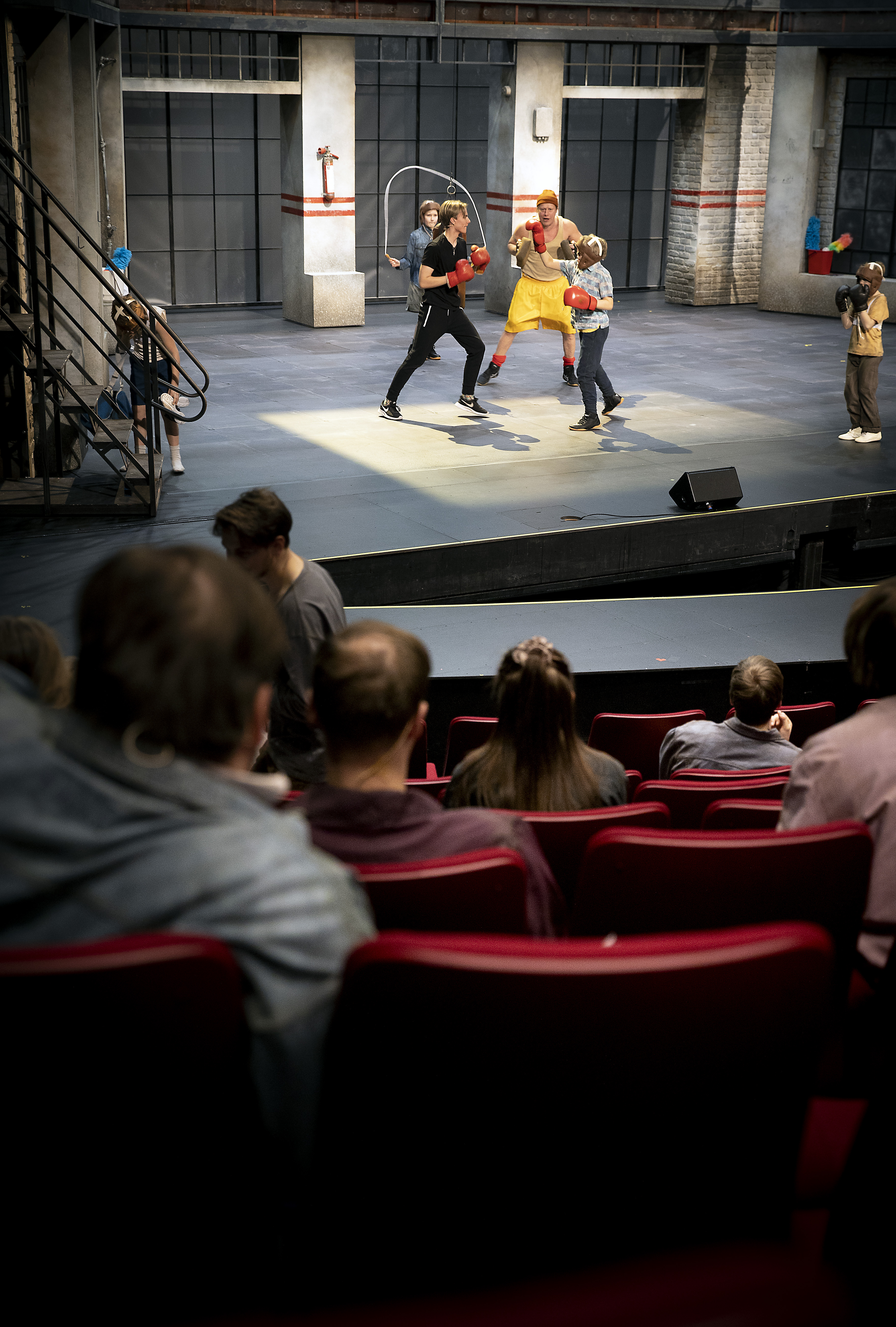 Koronapassit otetaan käyttöön Oulussa teatterissa ja konserttisaleilla – taidemuseolla varaudutaan passeihin avajaistapahtumien yhteydessä