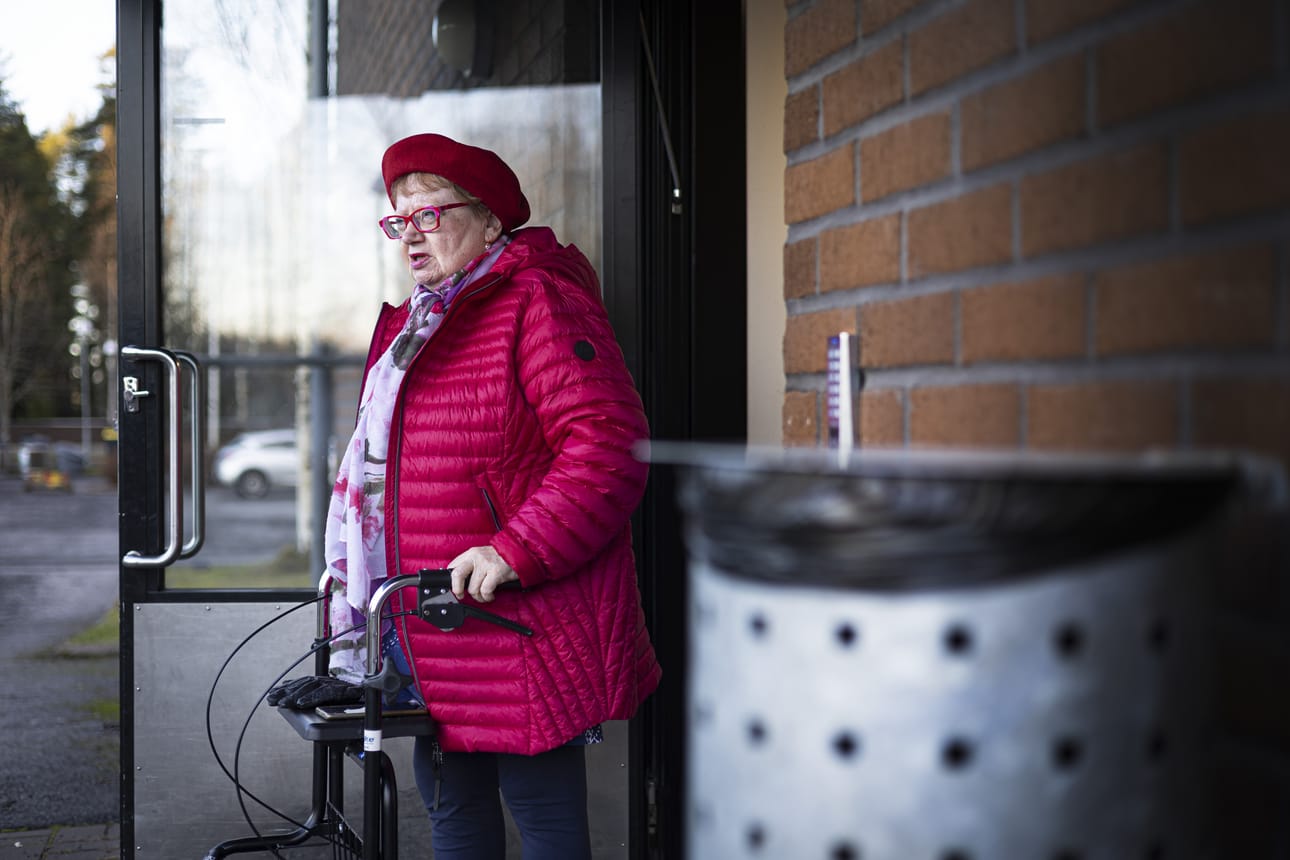 Ritva Luoma asuu Lakea Kiinteistöt Oy:n vuokralaisena Seinäjoen Tervasviidalla. Hän on talon alkuperäisiä asukkaita.