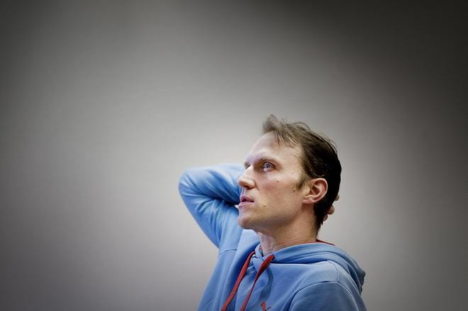 SPV-luotsi Tommy Koponen haluaisi salibandyotteluihin kolmannen tuomarin. KUVA: JAAKKO ELENIUS