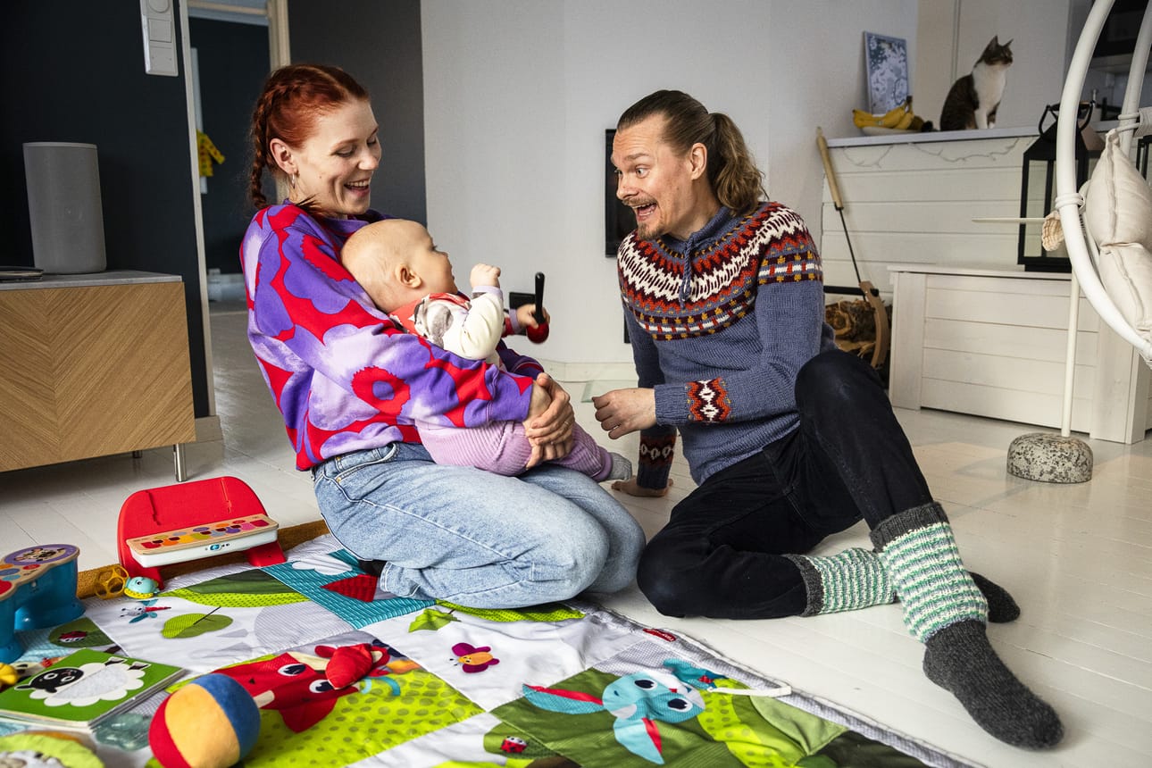 Perhe Partanen-Jokiharju on viihtynyt Rovaniemellä hyvin, sillä kaupungissa on heidän mukaansa paljon tekemistä lapsiperheille.