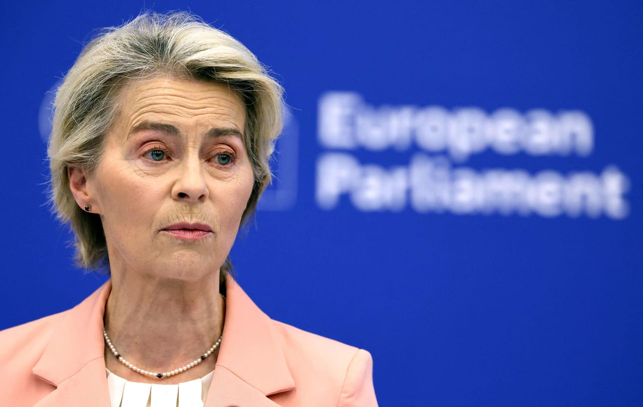 Euroopan komission puheenjohtaja Ursula von der Leyen vierailee perjantaina Ukrainassa. LEHTIKUVA/AFP