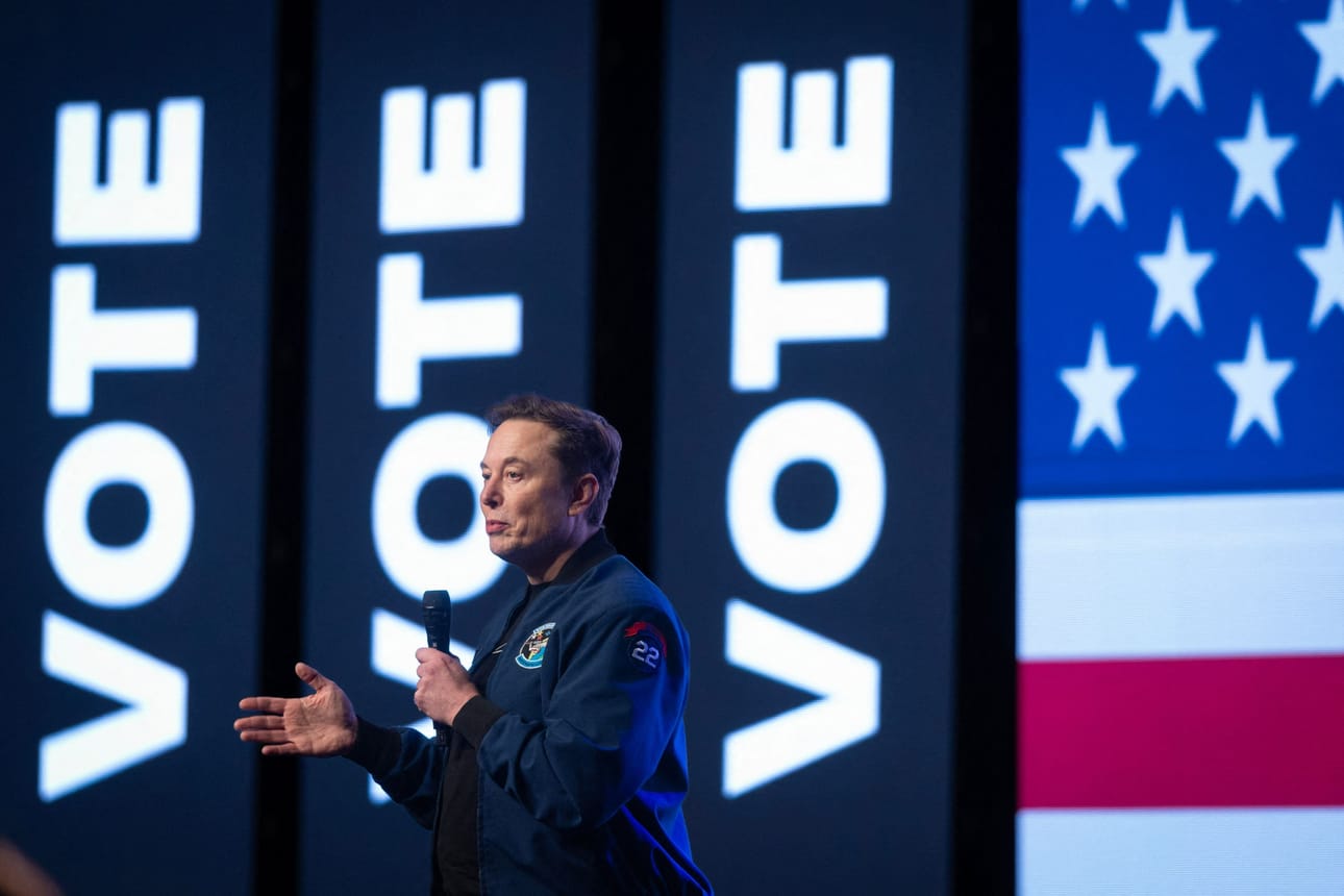 Elon Musk oli Trumpin merkittävin tukija vuoden 2024 vaaleissa, ja vielä keväällä hän toimi Trumpin hallinnossa. LEHTIKUVA/AFP