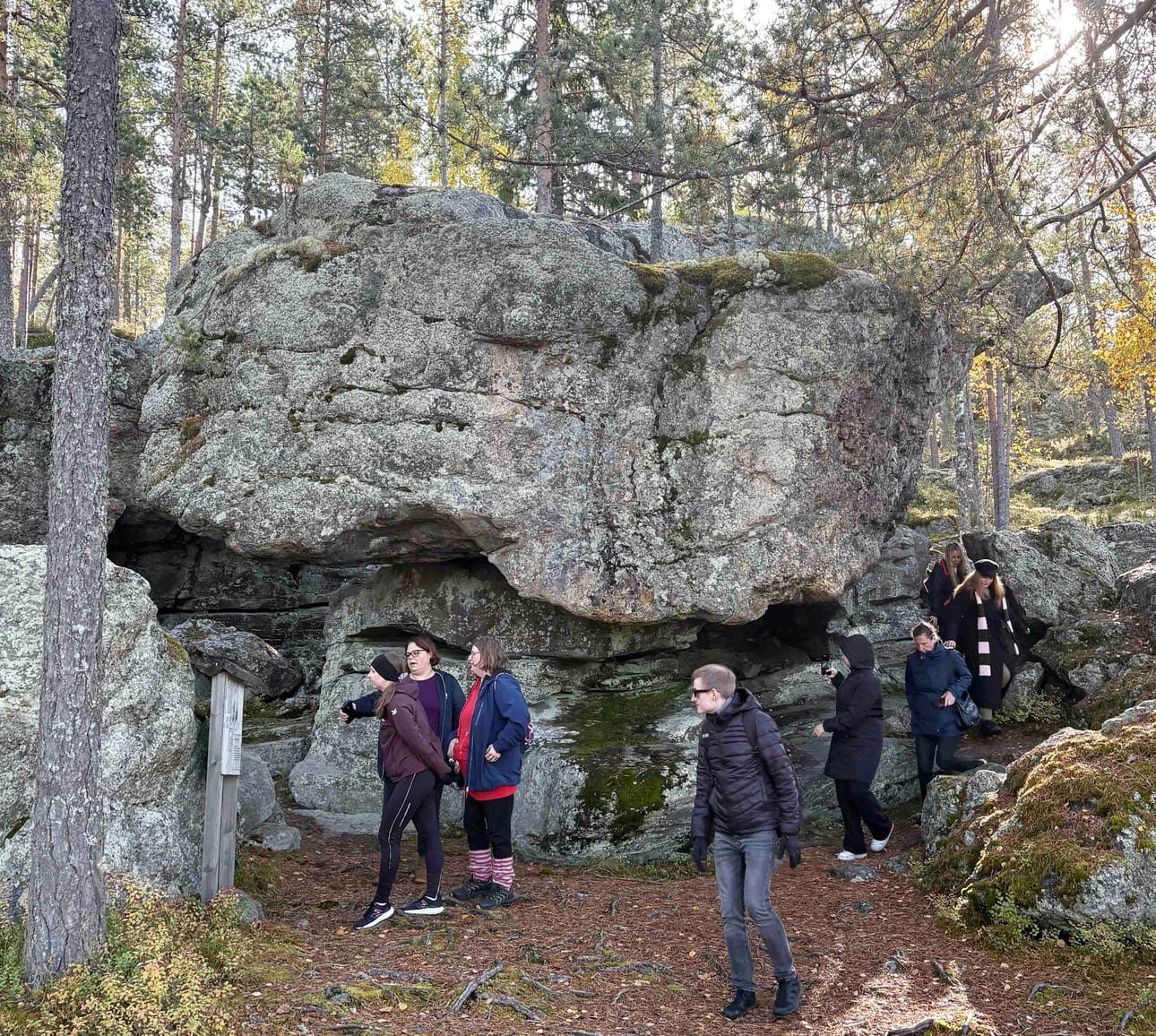 Jamin matkailun ja ympäristöalan opiskelijat tutustuivat muun muassa Pyhävuoreen geopark-teemaviikon aikana.