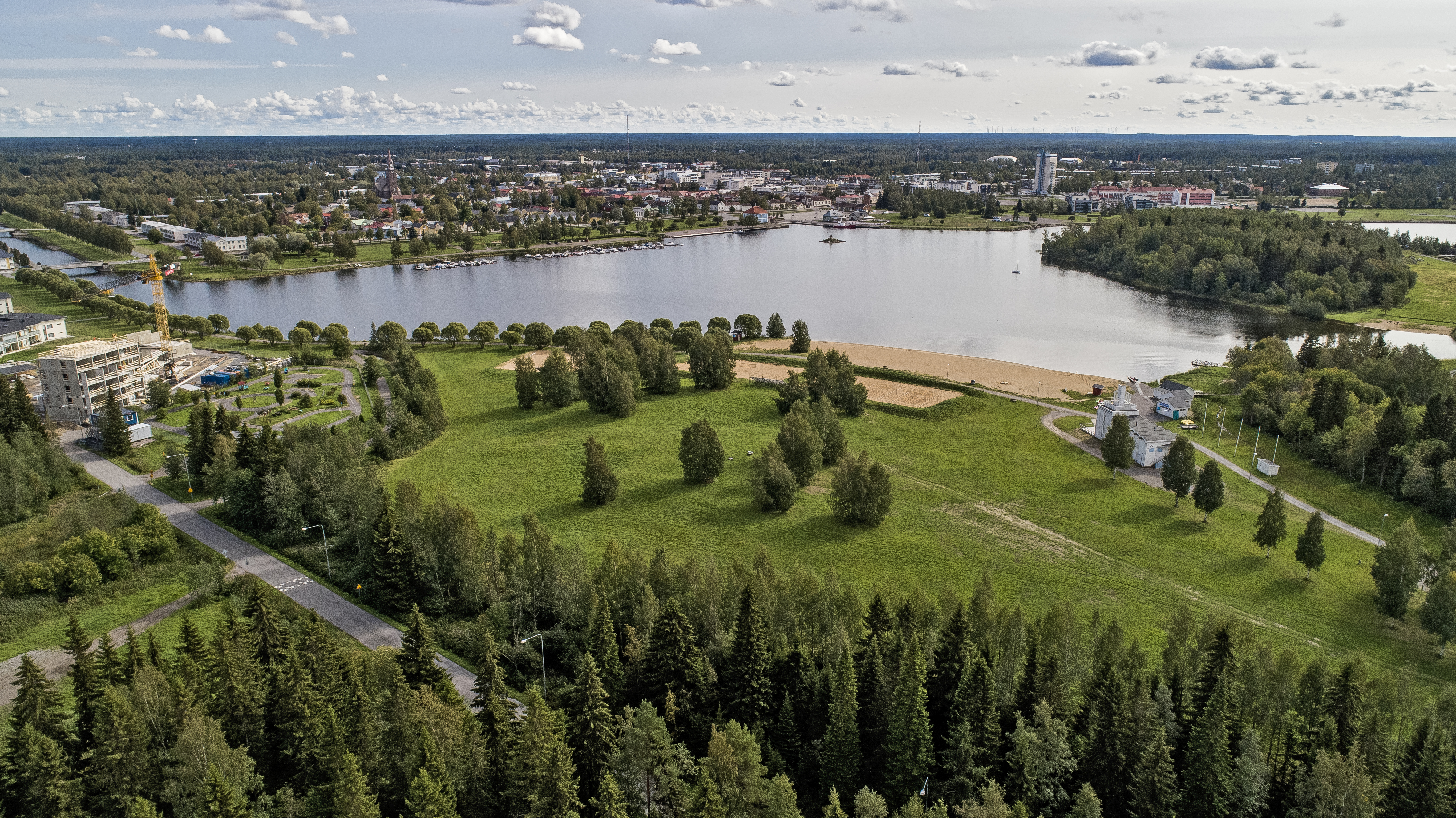 Kaupunginlahdenrantaan tulee asumisalue. Kaupunkilaiset pääsevät vaikuttamaan siihen, millainen alue sinne nousee.