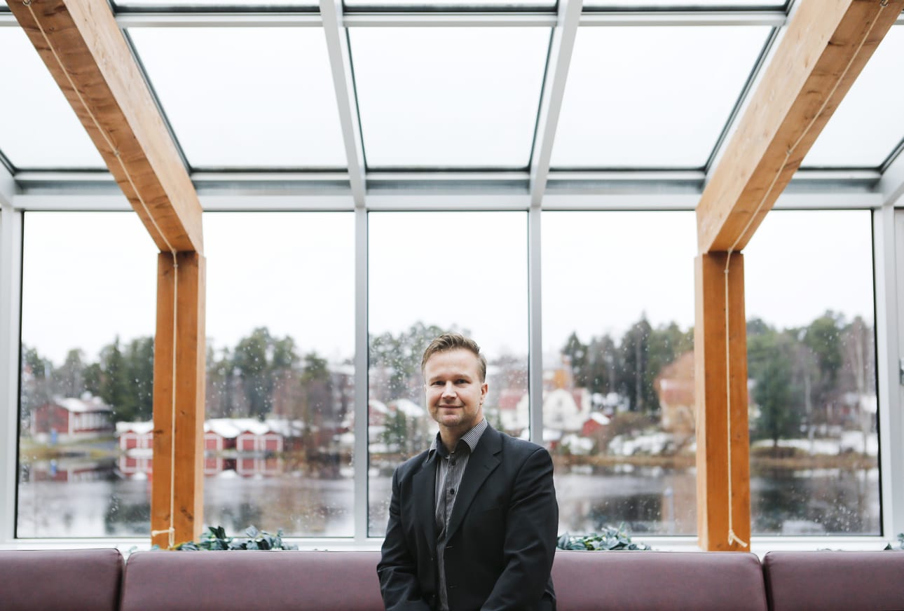 Hartela-Forum Oy:n toimitusjohtaja Raimo Pahkala ei nyrpistele uusimmallekaan arkkitehtuurille, kunhan se vain käy kaupaksi.
