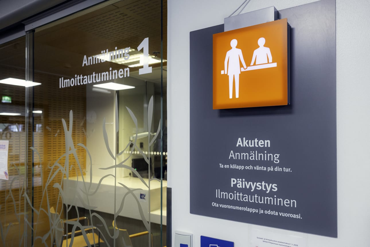 Vaasan keskussairaalan päivystyksen ilmoittautumistilassa on yksityisyyspuutteita.