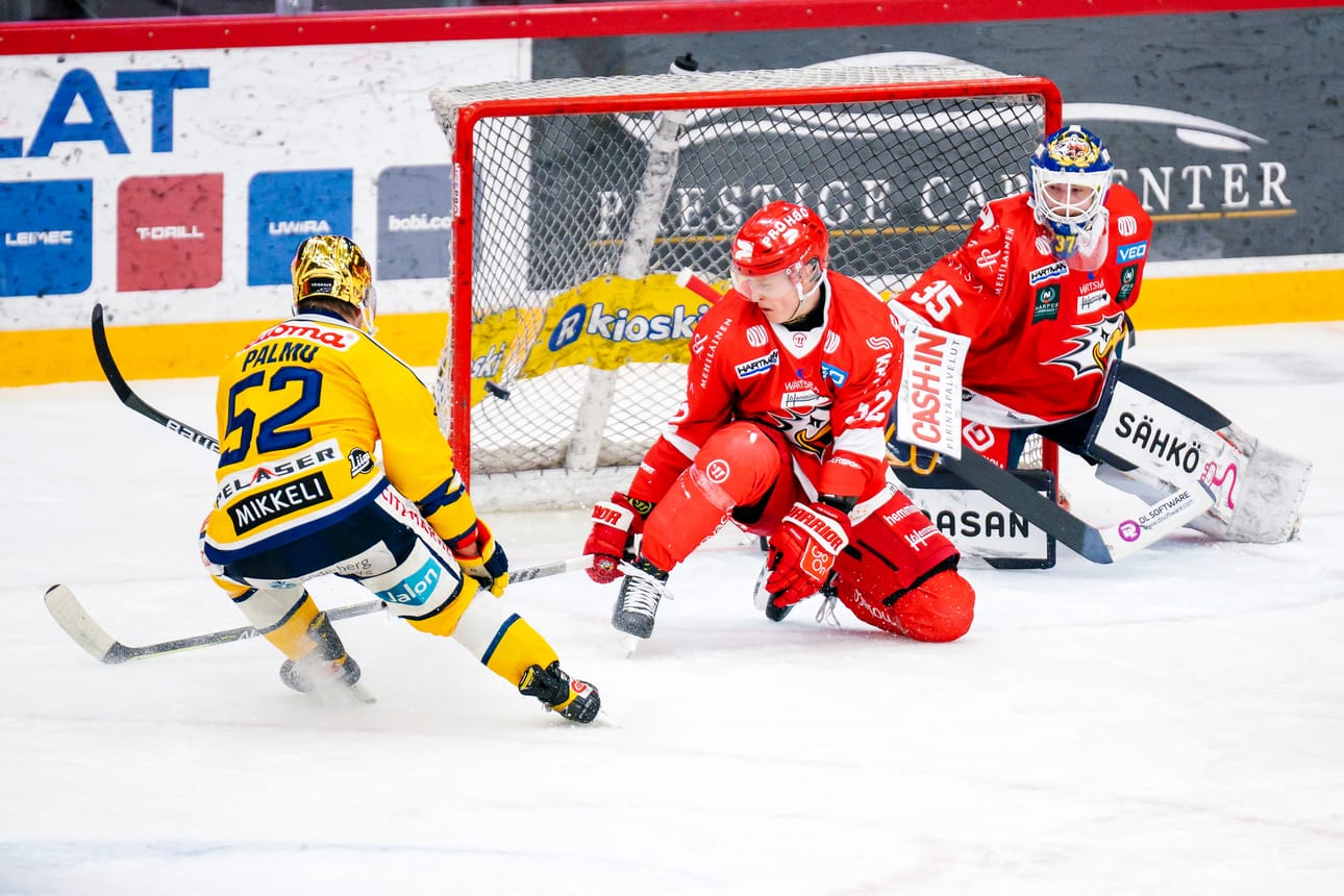Petrus Palmu laukoi voittomaalin ohi Valtteri Hietasen ja Samuel Jukurin.