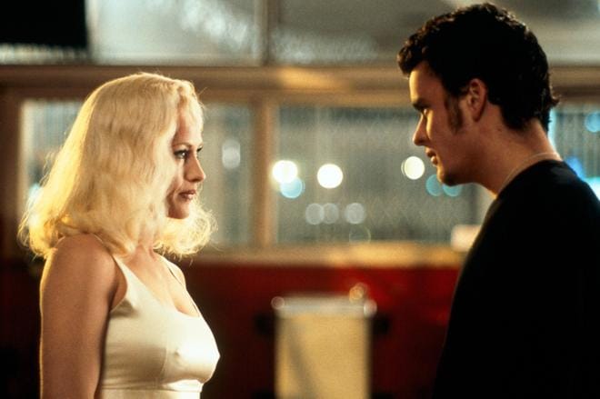 Lost Highway kertoo saksofonistista, jota syytetään vaimonsa murhasta. Pääosissa ovat Patricia Arquette ja Bathazar Getty. KUVA: Yle Kuvapalvelu