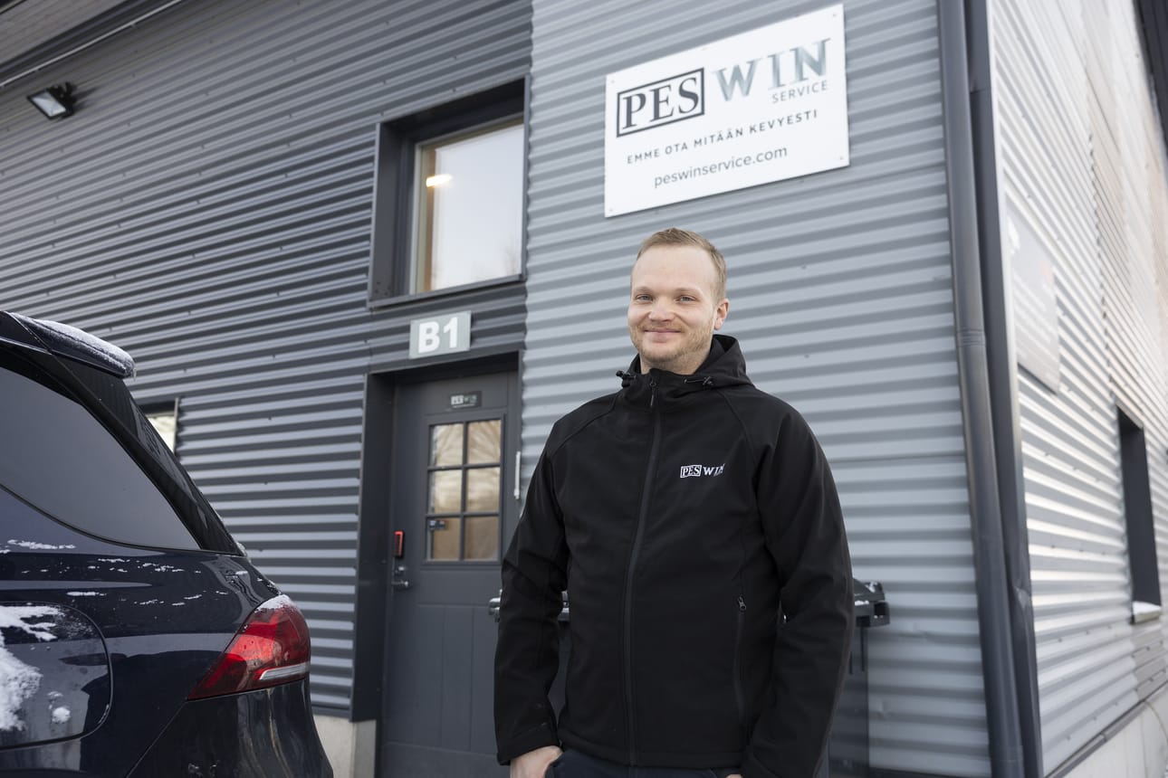 32-vuotias liminkalainen Tuomas Pellikka perusti ensimmäisen yrityksensä vuonna 2017. Peswin Oy:n hän perusti vuonna 2019.