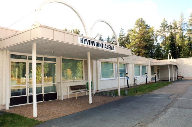 Alahärmän vanha terveysasema puretaan – Kaupunginhallituksen päätöstä edelsi kaksi tiukkaa äänestystä